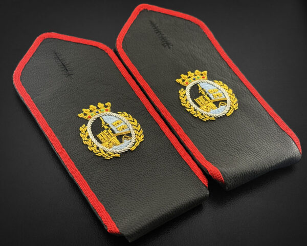 hombreras uniforme de gala hilo metálico udaltzaingoa policía Bilbao cuero