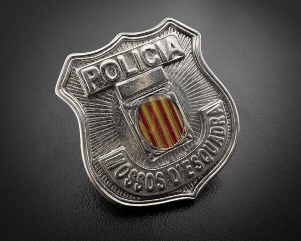 placa insignia mossos d´esquadra detalles