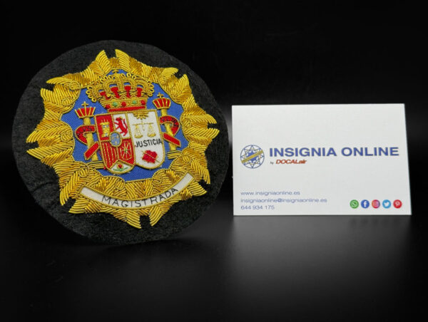 bordado toga 100 mm magistrada tarjeta de visita insignia online by docalair