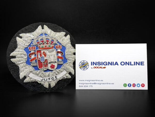 JUTGE tarjeta de visita insignia online emblema bordado toga justicia 85 mm