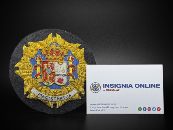 bordado toga 100 mm MAGISTRATUA tarjeta de visita insignia online by docalair